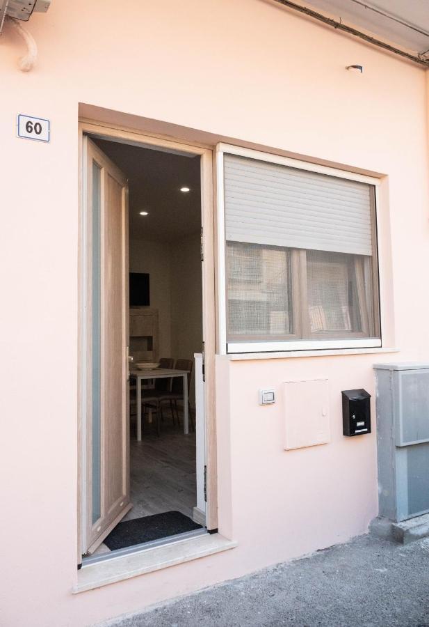 Appartement Caus Relax à Oristano Extérieur photo